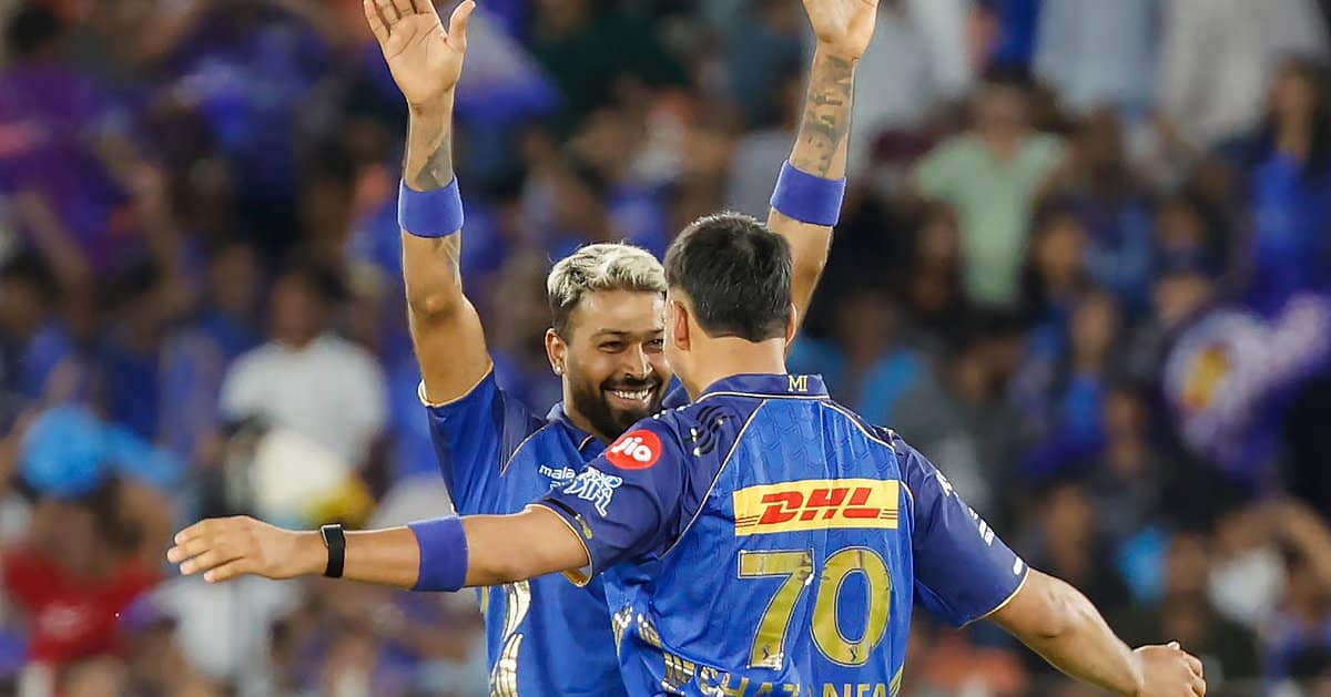 qaumiawaz2F2026-04-212Fdplcl2pd2FMI-Bumrah.jpg