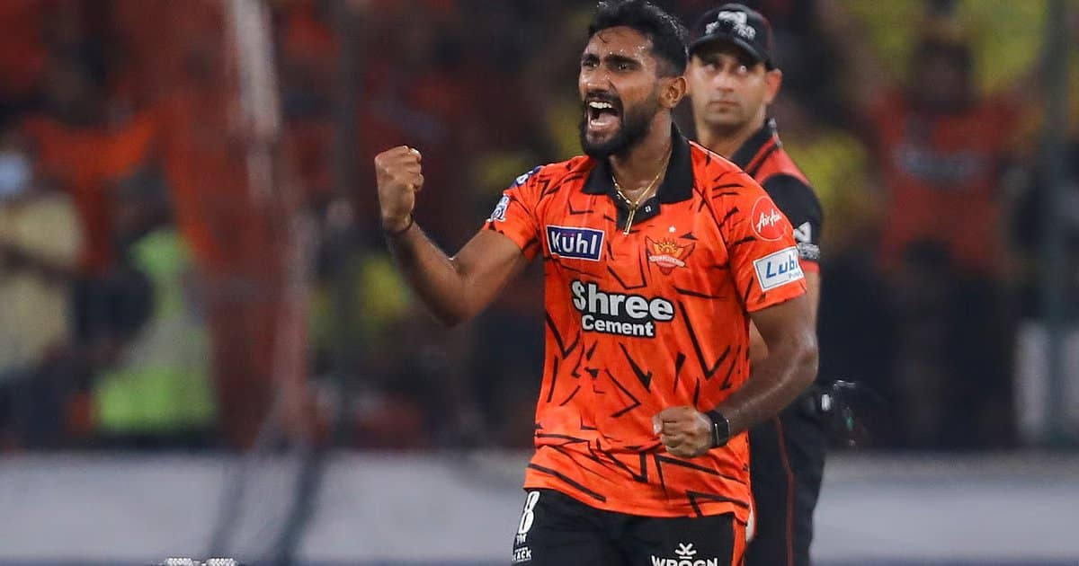 qaumiawaz2F2026-04-182F3b6wqnps2FEshan-Malinga-of-SRH.JPG