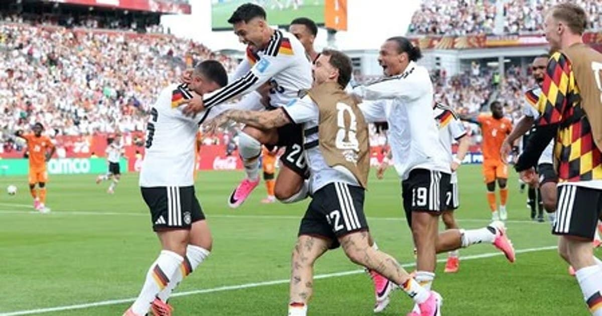 qaumiawaz2F2026-06-212F8xo5fw6d2Ffifa-world-cup-2026.jpeg