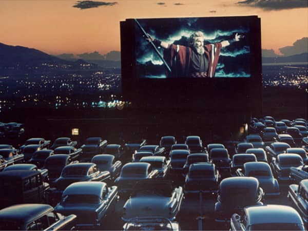 2251078-driveincinema-1637764158-600x450.webp.webp